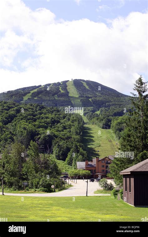 hotels near pico mountain vt